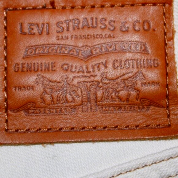 New Levi's Ultra High Rise Flare Jeans | Women's 30 (Retro Boho) - Picture 8 of 13